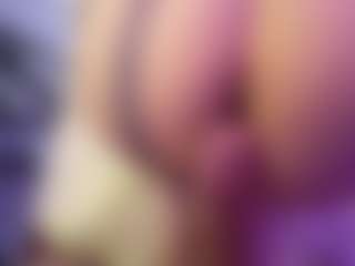 Live cam show with Lucymuur - Brown Eyes on Camsoda