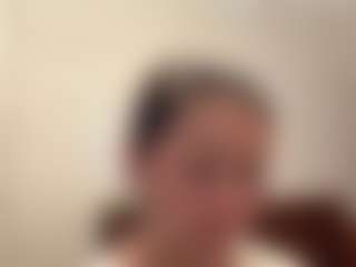 Live cam show with LuiseGursky - Asian Curvy on Camsoda