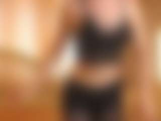Live cam show with MarivelSicola - Teen (18+) on livesuperchat.net