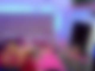 RoxyeSinner's Live Sex Cam Show