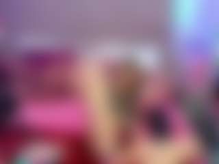 RoxyeSinner's Live Sex Cam Show