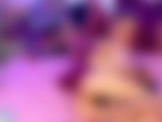 Live cam show with RoxyeSinner - Strapon on Camsoda