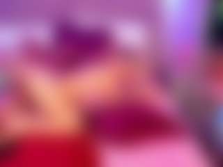 RoxyeSinner's Live Sex Cam Show