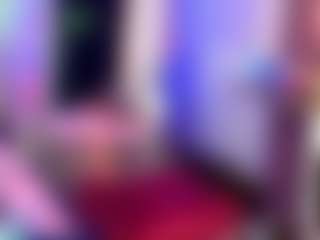 Live cam show with RoxyeSinner - Blonde Hair Curvy on CamClone