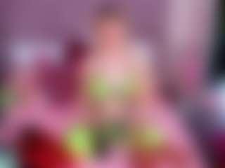 RoxyeSinner's Live Sex Cam Show
