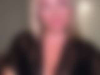 chloekiss's Live Sex Cam Show