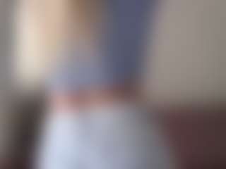 chloekiss's Live Sex Cam Show