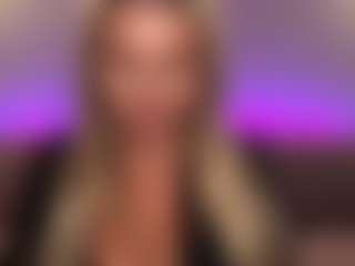 chloekiss's Live Sex Cam Show