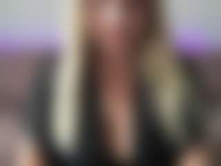 Live cam show with chloekiss - Domination on Camsoda