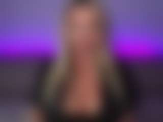 chloekiss's Live Sex Cam Show