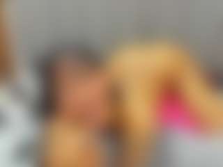 iisabella-noa's Live Sex Cam Show