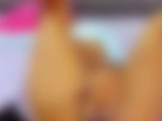 Live cam show with iisabella-noa - Eating Pussy on UwU Esports