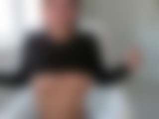 Live cam show with itsmissalex - Green Eyes on CamwithHer