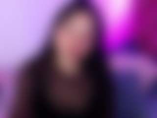 Live cam show with Nahia-Brm - Upskirt on Dolls Live