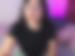 Nahia-Brm's Live Sex Cam Show