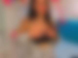 Live cam show with RefugioSlomba - Moaning on camwithhim.com