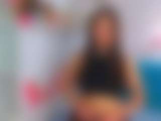 Live cam show with RefugioSlomba - New Teen (18+) on fapnchat