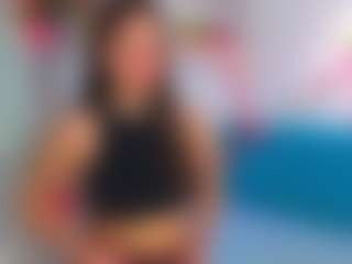 Live cam show with RefugioSlomba - Blue Eyes on Chatstar