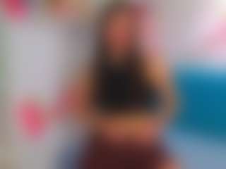 Live cam show with RefugioSlomba - New Sexwebcam on Camiplay Live