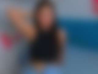 Live cam show with RefugioSlomba - New Blowjob on nudelive.tv