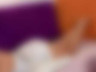 Live cam show with RefugioSlomba - Yoga on SinfulBabes