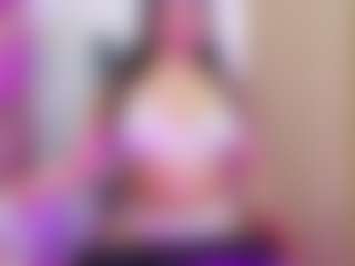 Live cam show with softlatina - Small Tits Mature on CamClone