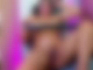 Live cam show with softlatina - Middle Aged on https://playwithruby.com