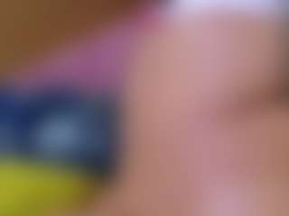 Live cam show with softlatina - Small Tits Mature on fapnchat