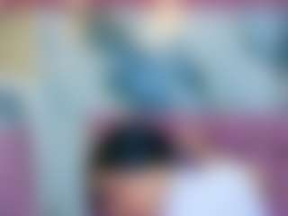 Live cam show with softlatina - Middle Aged on madthumbs