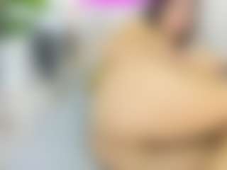 Live cam show with miitchasm - Moaning on Camsoda