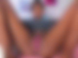AmaraBennett's Live Sex Cam Show