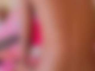 AmaraBennett's Live Sex Cam Show
