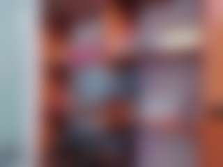 Live cam show with annylittle - Shower on CamwithHer