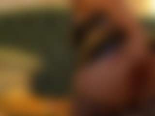 Live cam show with ButterBeba - Green Eyes on Streamer API