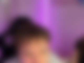 Live cam show with CtrlMeBaby - Brown Eyes on UwU Esports