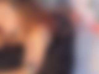 Live cam show with DannaGlow - Squirt on galaxygirlnitro.com