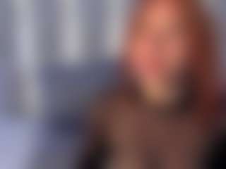 DannaGlow's Live Sex Cam Show
