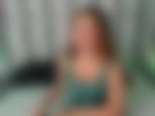 DannaGlow's Live Sex Cam Show