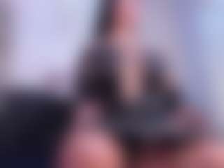 ElenaaFoster's Live Sex Cam Show