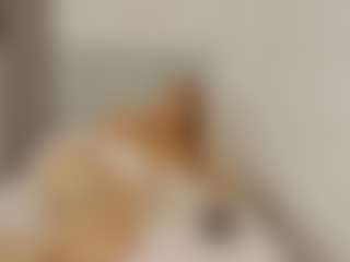 Live cam show with GoddesLyon - Brown Eyes on Mixed Magazine Live