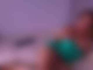 Live cam show with GoddesLyon - New Big Tits on TeamSkeetLive