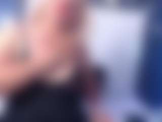 HunterBella's Live Sex Cam Show