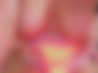 Live cam show with mariana-tay - Middle Aged on live.xbliss.ai
