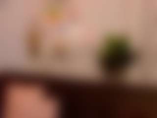 Live cam show with pretty-tay - Spank on crypto-cams