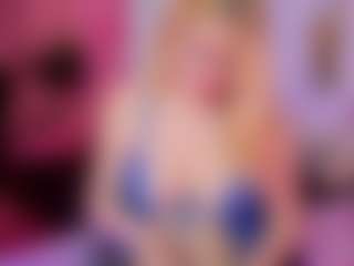Live cam show with pretty-tay - Rubia on Mixed Magazine Live