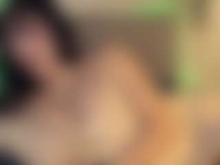 Live cam show with SweetBlaire - Smoking on SxyPornLive