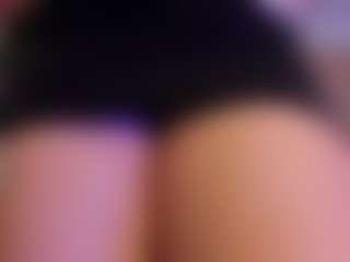 ZoeMillerx's Live Sex Cam Show