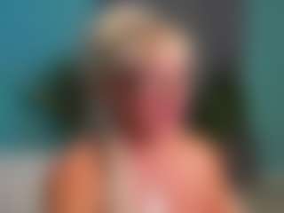 AnnaCoolidge's Live Sex Cam Show