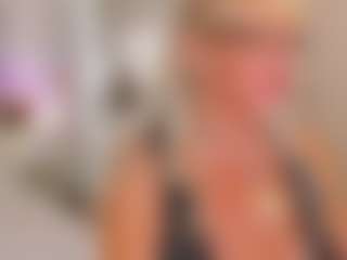 AnnaCoolidge's Live Sex Cam Show