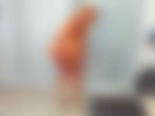 Live cam show with AnnaCoolidge - Granny MILF on Mixed Magazine Live